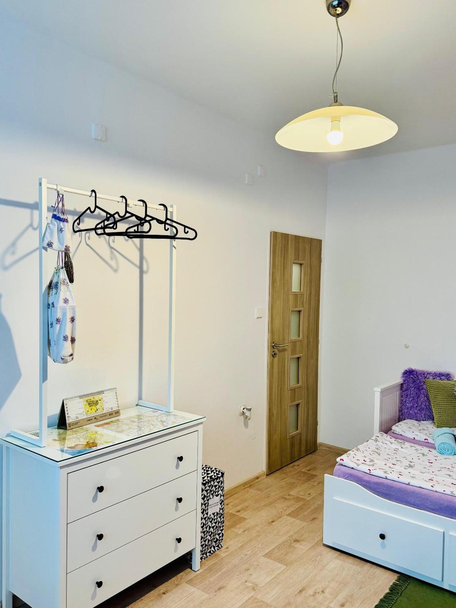 Garsonka Ve Dvore Dvur Kralove nad Labem Ngoại thất bức ảnh